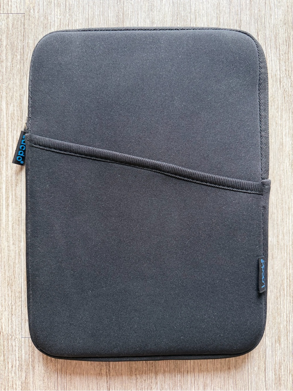 Black Tablet or Small Electronic Case